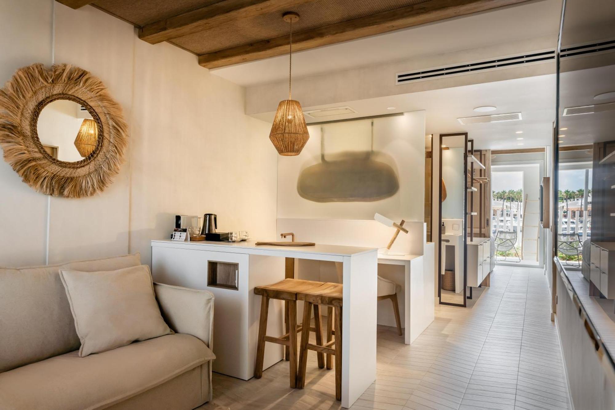 Lago Resort Menorca - Suites Del Lago Adults Only Cala en Bosc Eksteriør bilde